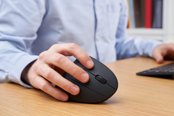 Lekvey ergonomic mouse