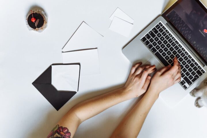 Enhance your business image with virtual mailbox services