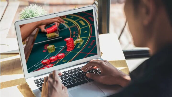 Live casino on computer